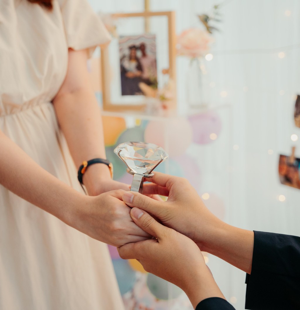 How to Maximise Miles Earned from Wedding&nbsp;Expenses